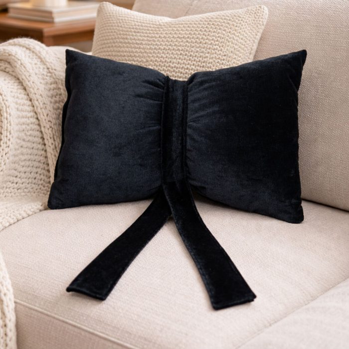 Fiyonk Kurdele Tasarımlı Dekoratif Kırlent Yastık, 1. Sınıf Döşemelik Kumaş, Dolgulu Hediye Minder